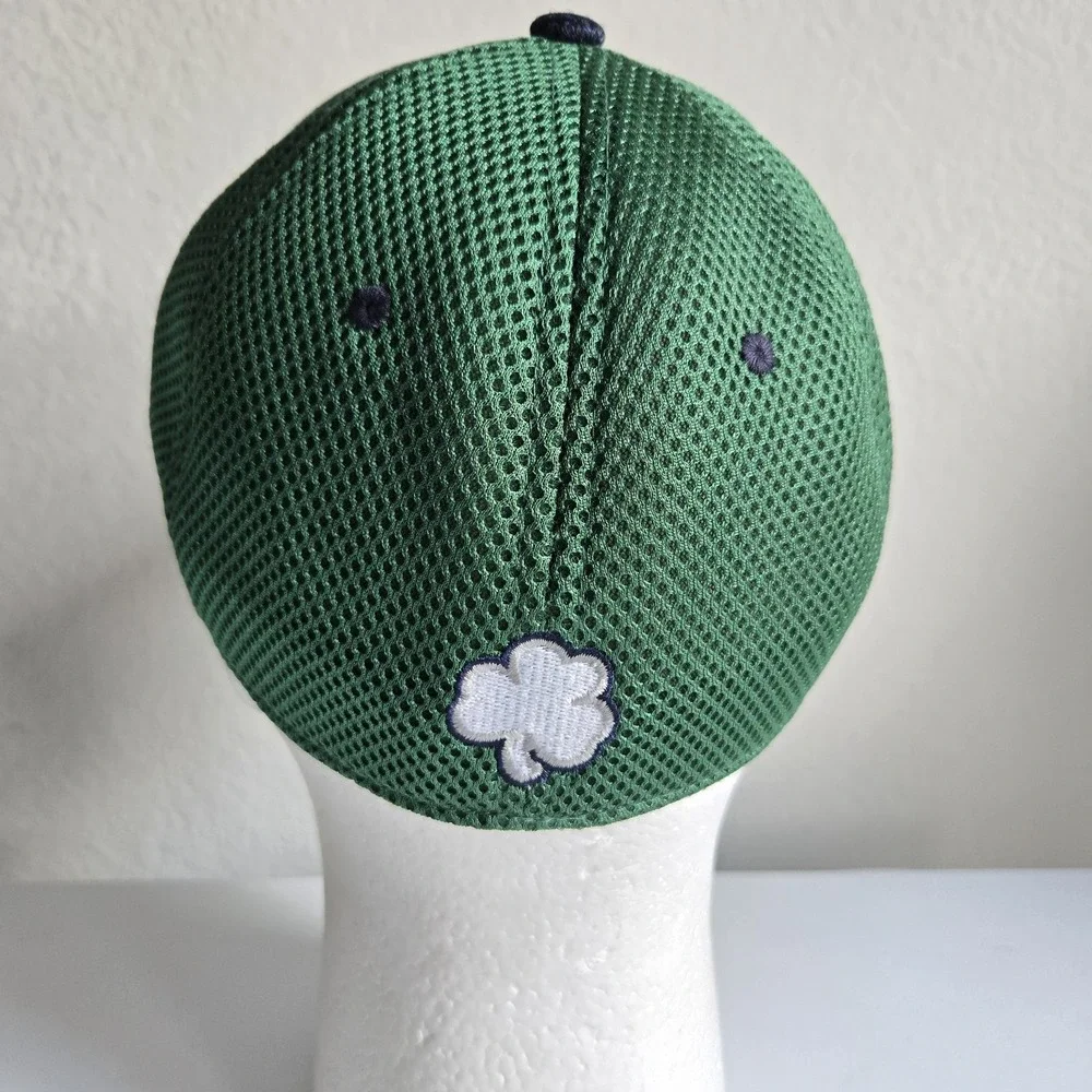 Notre Dame Fighting Irish Top Of The World One Fit Green Flex Hat One‎ Size New